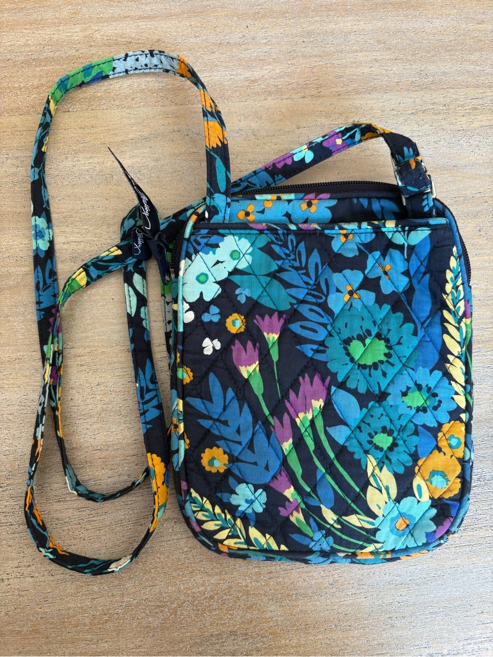 Vera Bradley Mini Hipster Crossbody Bag Flower Shower Floral Navy Blue Quilted - Picture 8 of 8